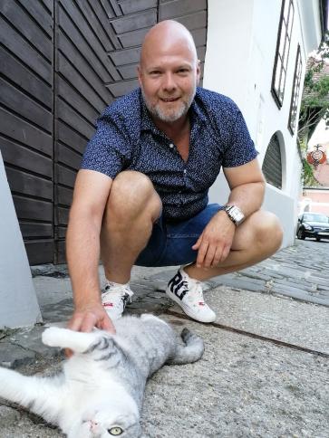 Balázs, 44 éves gödöllői társkereső férfi profil fotója Balázs, 44 éves gödöllői társkereső férfi profil fotója