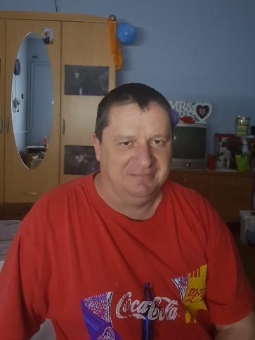 András, 53 éves rábaszentmihályi társkereső férfi profil fotója