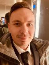 Sziasztok! Gábor vagyok. Komoly tápiósági párkereső nők jelentkezését várom.