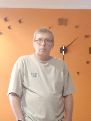 András, 53 éves nyíregyházi társkereső férfi profil fotója András, 53 éves nyíregyházi társkereső férfi profil fotója