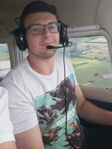 Gergő, 25 éves tiszavasvári társkereső férfi profil fotója