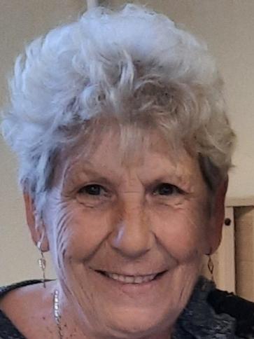 Rita, 69 éves jászladányi társkereső nő profil fotója Rita, 69 éves jászladányi társkereső nő profil fotója