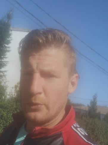 Tomi, 40 éves sármelléki társkereső férfi profil fotója