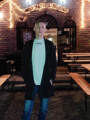 István, 24 éves miskolci társkereső férfi profil fotója