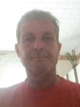 Sziasztok! Attila vagyok. Online sajószögedi randizni vágyó nők kattinsatok a kedvenc gombra.