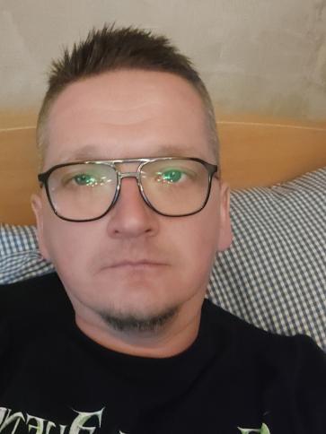 Szabolcs, 50 éves sümegi társkereső férfi profil fotója