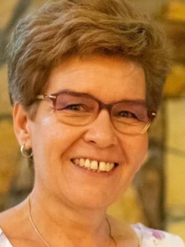 Éva, 54 éves cserkeszőlői társkereső nő profil fotója Éva, 54 éves cserkeszőlői társkereső nő profil fotója