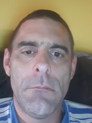 László, 42 éves lenti társkereső férfi profil fotója