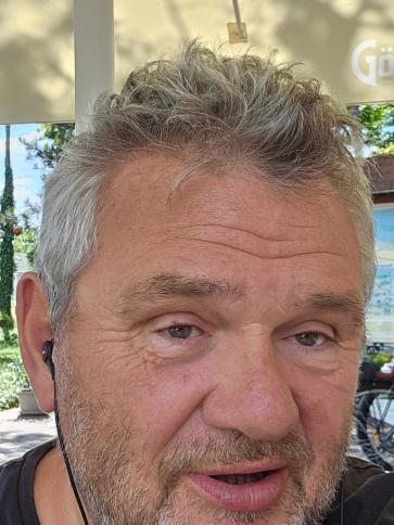 Gyuszi, 58 éves Budapest XI. kerületi társkereső férfi profil fotója Gyuszi, 58 éves Budapest XI. kerületi társkereső férfi profil fotója