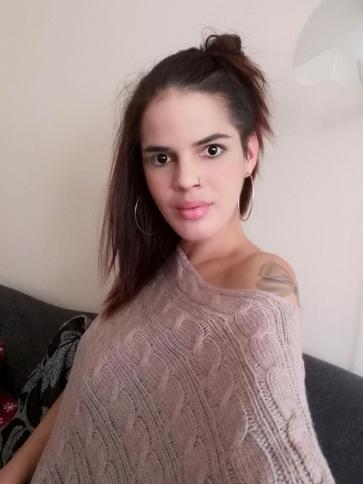 Lilla, 34 éves kecskeméti társkereső nő profil fotója