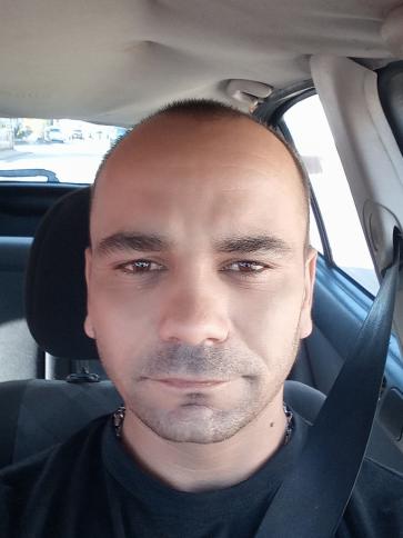 Tamás, 37 éves szuhogyi társkereső férfi profil fotója