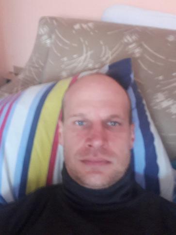 Peter, 40 éves polgári társkereső férfi profil fotója Peter, 40 éves polgári társkereső férfi profil fotója