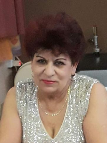 Aranka, 70 éves balinkai társkereső nő profil fotója