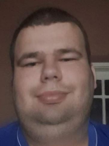 Bence, 28 éves nyírbátori társkereső férfi profil fotója