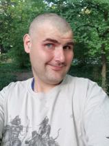 Sziasztok! Zsolti vagyok. fényképes dunakeszi társkereső keresztény nők írjatok.