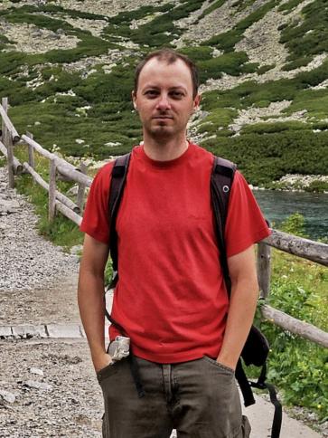 Feri, 39 éves hajdúszoboszlói társkereső férfi profil fotója Feri, 39 éves hajdúszoboszlói társkereső férfi profil fotója