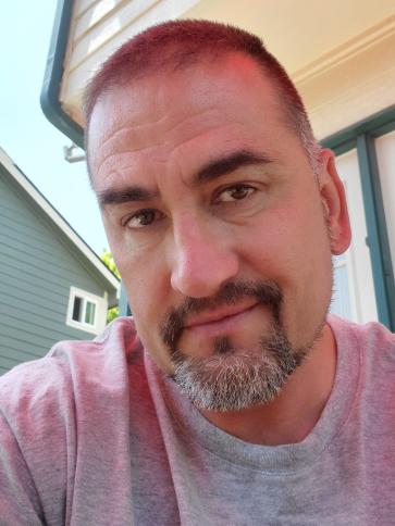 Csaba, 53 éves Amerikai Egyesült Államok kerületi társkereső férfi profil fotója
