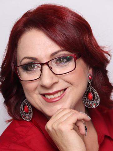 Renata, 46 éves szombathelyi társkereső nő profil fotója