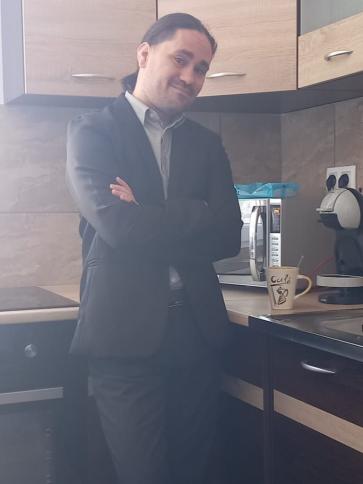 Roland, 37 éves hatvani társkereső férfi profil fotója