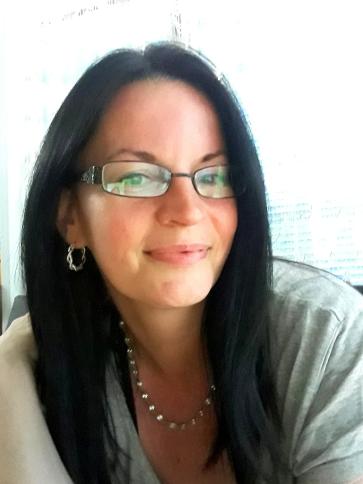 Gabriella, 42 éves türjei társkereső nő profil fotója