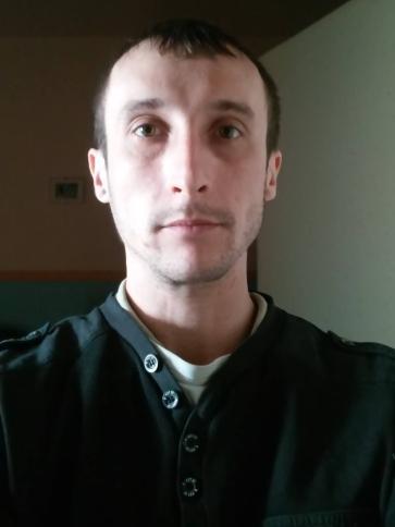 Zoltán, 37 éves győrsági társkereső férfi profil fotója