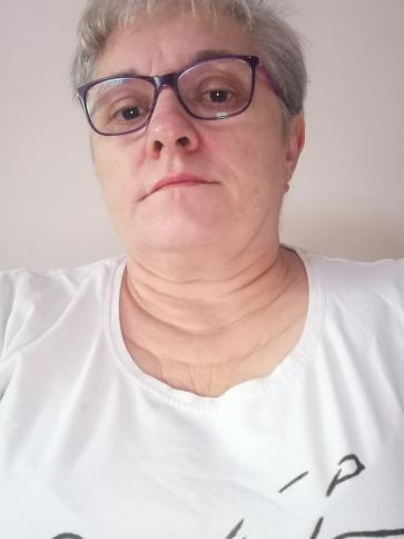 Éva, 61 éves hódmezővásárhelyi társkereső nő profil fotója