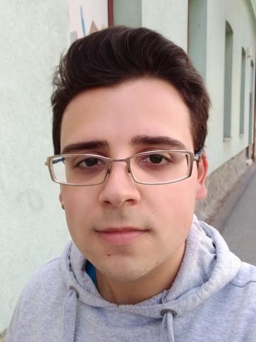 Krisztian, 25 éves szombathelyi társkereső férfi profil fotója