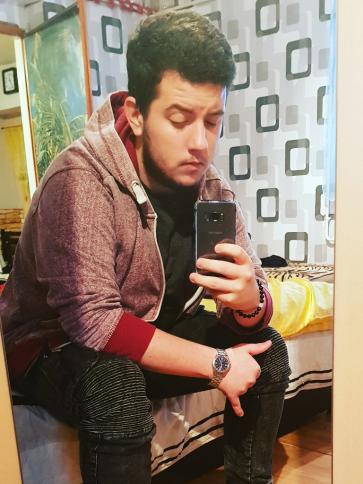 Zsolt, 26 éves kengyeli társkereső férfi profil fotója