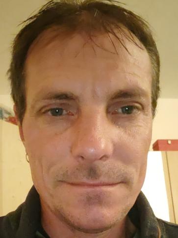 Sándor, 56 éves érsekvadkerti társkereső férfi profil fotója