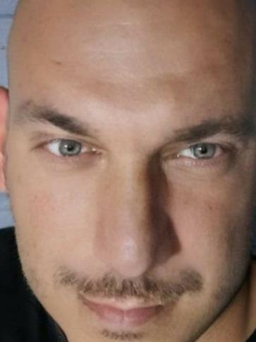 Norbert, 41 éves röszkei társkereső férfi profil fotója