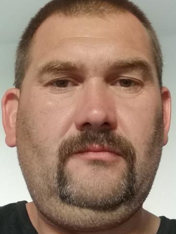 Árpi, 50 éves bácsbokodi társkereső férfi profil fotója
