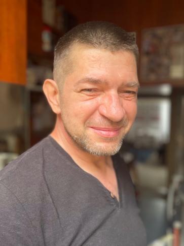 Zsolt, 57 éves sóskúti társkereső férfi profil fotója
