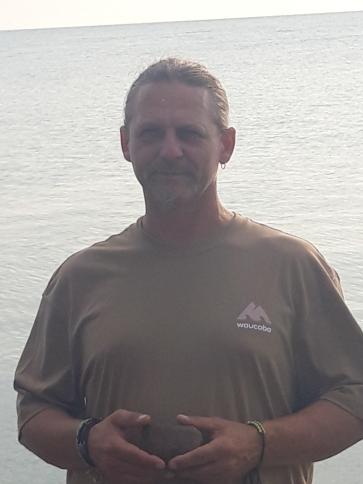 Szabolcs, 53 éves szlovákiai társkereső férfi profil fotója Szabolcs, 53 éves szlovákiai társkereső férfi profil fotója