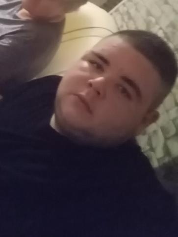 István, 23 éves nagyfügedi társkereső férfi profil fotója