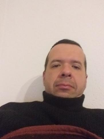 Gábor, 45 éves tápiószecsői társkereső férfi profil fotója