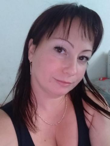 Andrea, 38 éves tatabányai társkereső nő profil fotója