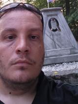 Sziasztok! Szabolcs vagyok. Komoly igali párkereső nők jelentkezését várom.