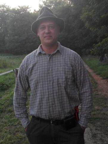 Miklós, 40 éves gyórói társkereső férfi profil fotója