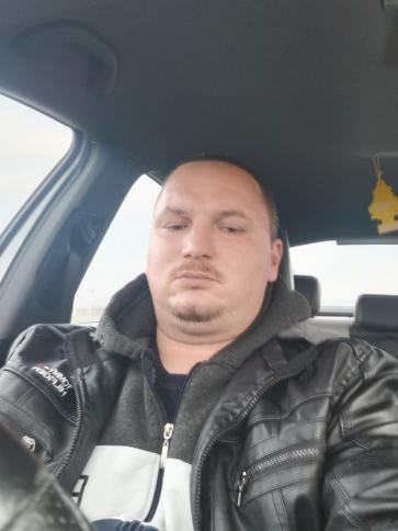 Zoltán, 36 éves inárcsi társkereső férfi profil fotója