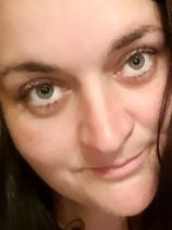 Sziasztok! Andrea vagyok. Online budaörsi randizni vágyó férfiak jelöljetek kedvencnek.