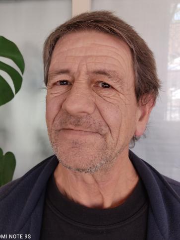 Imre, 63 éves gyöngyösi társkereső férfi profil fotója