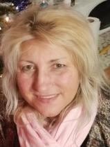 Sziasztok! Judit vagyok. Ingyenesen megismerhető hollandiai férfiakkal találkoznék.