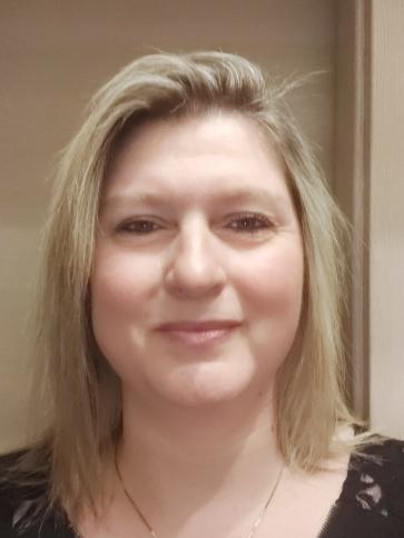 Mónika, 53 éves soproni társkereső nő profil fotója