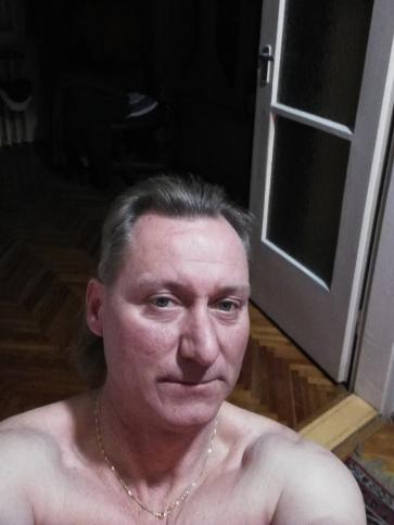 Imre, 51 éves zagyvarékasi társkereső férfi profil fotója Imre, 51 éves zagyvarékasi társkereső férfi profil fotója