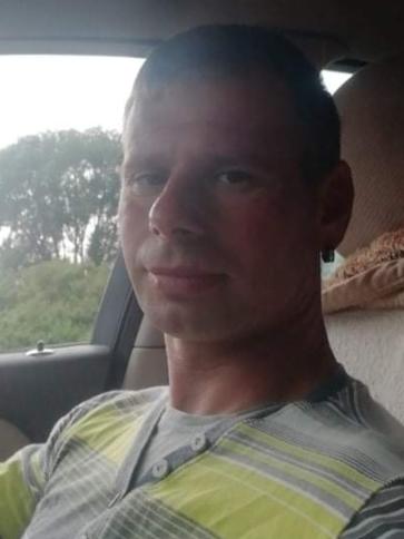 László, 42 éves nyíradonyi társkereső férfi profil fotója