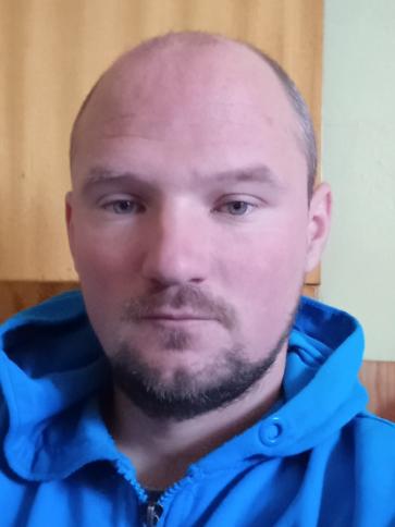 Gábor, 35 éves adácsi társkereső férfi profil fotója