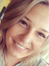 Sziasztok! Alexandra vagyok. Komoly letkési társkereső férfiak jelentkezését várom.