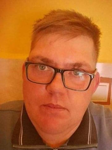 László, 43 éves dunavecsei társkereső férfi profil fotója