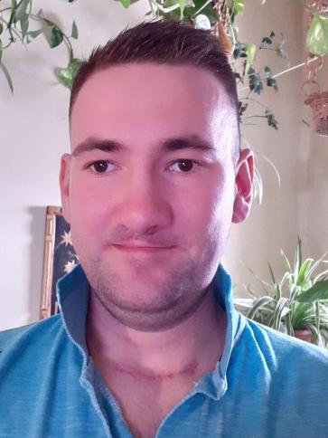 Gyula, 31 éves zalaszántói társkereső férfi profil fotója