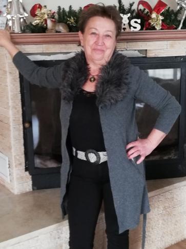 Gabi, 66 éves szalkszentmártoni társkereső nő profil fotója